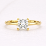 Star design with Princess Cut Lab Diamond