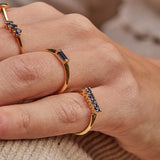 Vintage design with Four Sapphire