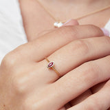 Hummingbird  design with Sapphire