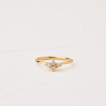 Clover ring studded with natural diamonds