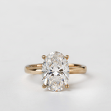 Cinnamon design with oval cut Lab Diamond
