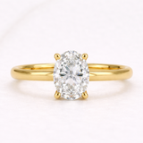 Star design with Oval Cut Lab Diamond