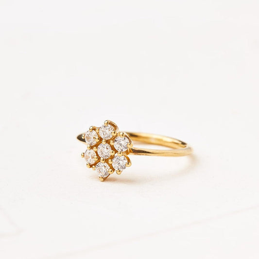 Sunflower model gold ring set with natural diamonds