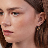 Pear design earring made of gold