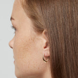 Almond design earring made of gold