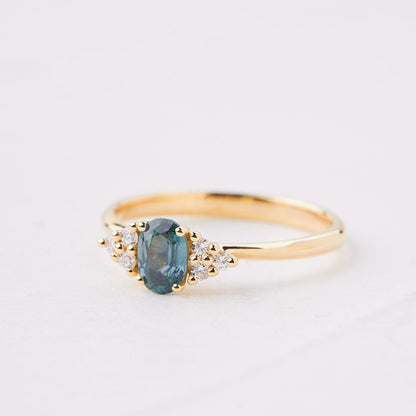 White lily ring with turquoise sapphire stone and lab diamonds