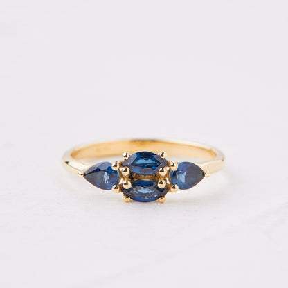 Mondrian ring set with blue sapphire stones