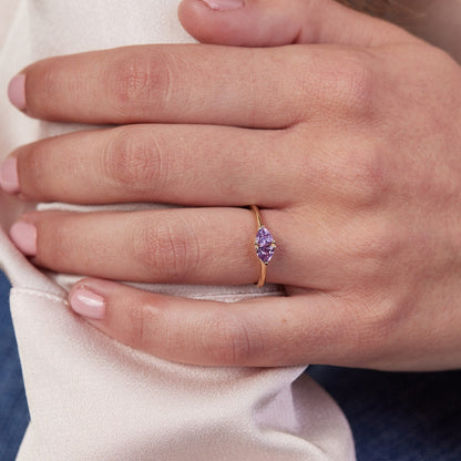 Miro ring set with purple sapphires