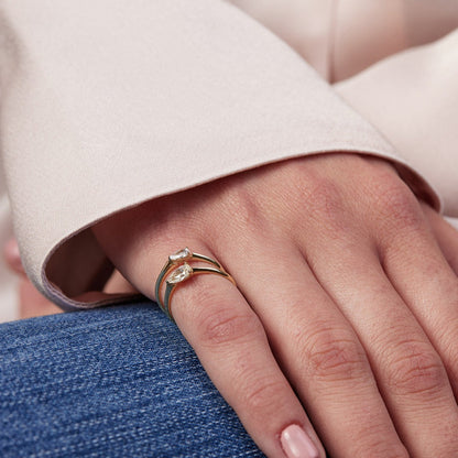 Blue gold ring with a one-third carat laboratory diamond