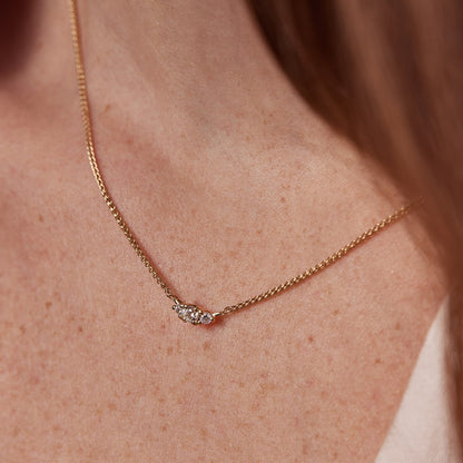 Anemone necklace inlaid with laboratory diamonds